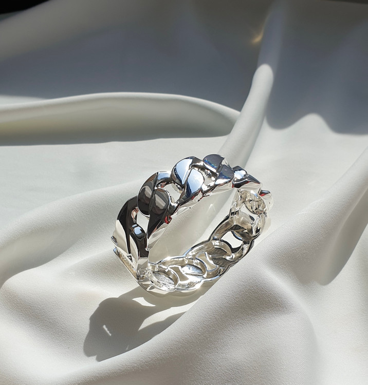 دستبند النگویی کارتیر