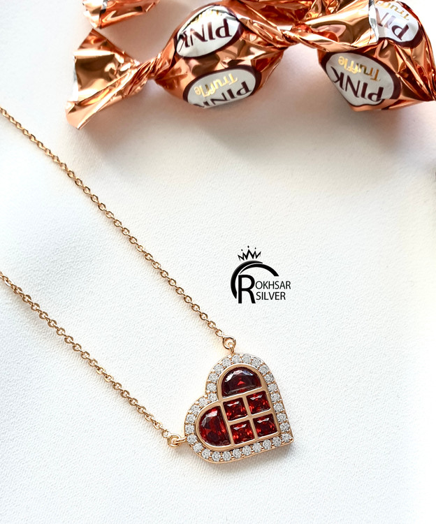 گردنبند قلب قرمز