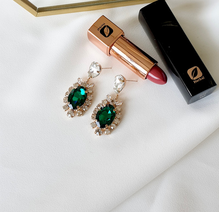 گوشواره زمرد