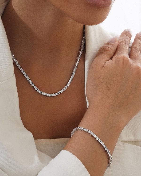 سرویس ظریف زنانه