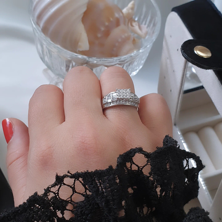 انگشتر نگین برجسته