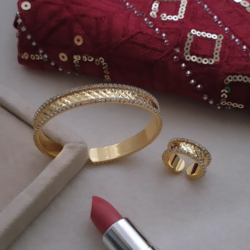 ست دستبند وانگشتر