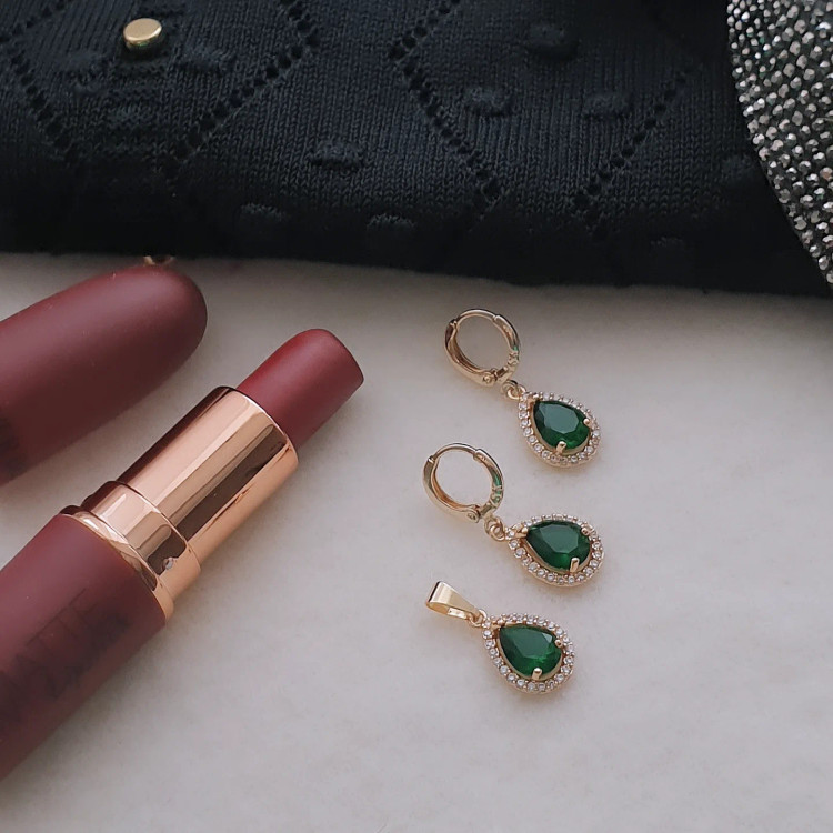 نیم ست زمرد