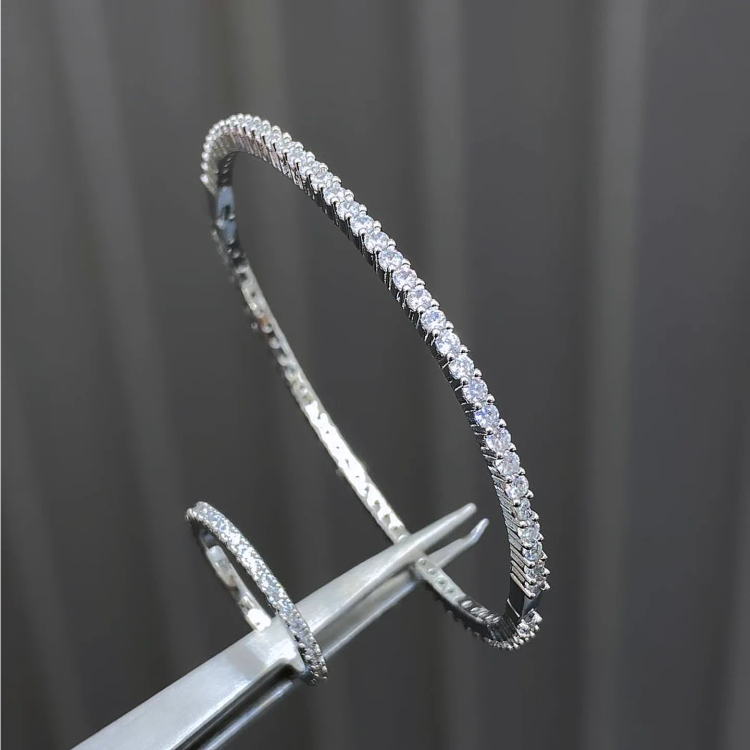 بنگل تنیسی وانگشتر تنیسی طرح طلا