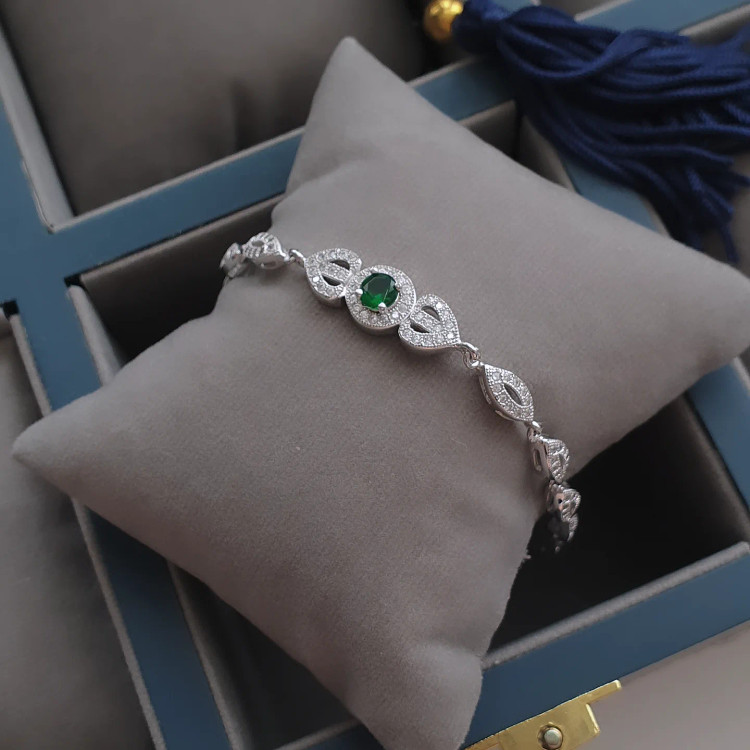 دستبند نقره زمرد