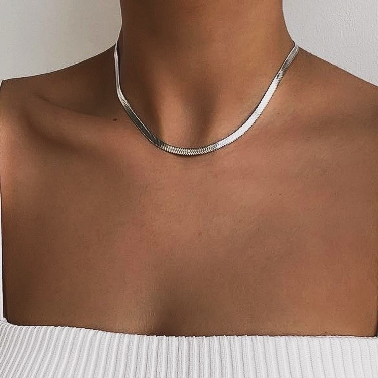 گردنی هرینگبون نقره ای طرح طلا