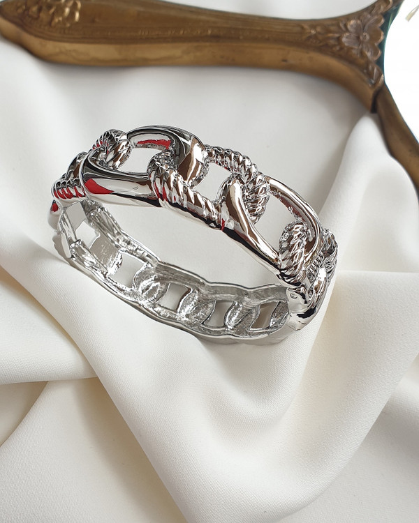 دستبند النگویی سفید