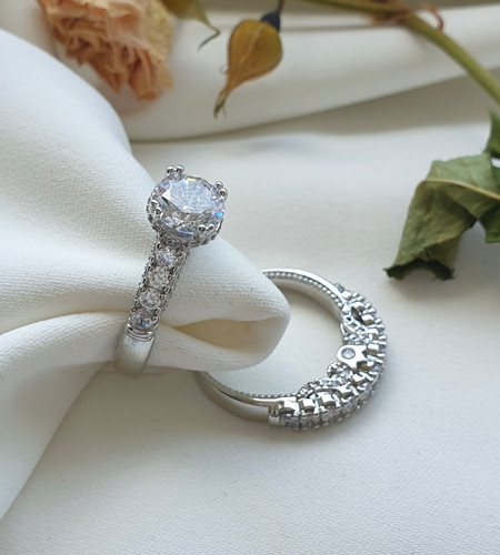 حلقه و پشت حلقه