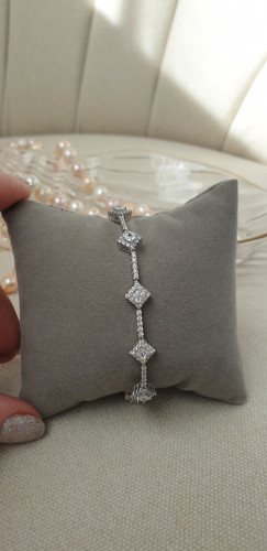 دستبند نقره جواهری