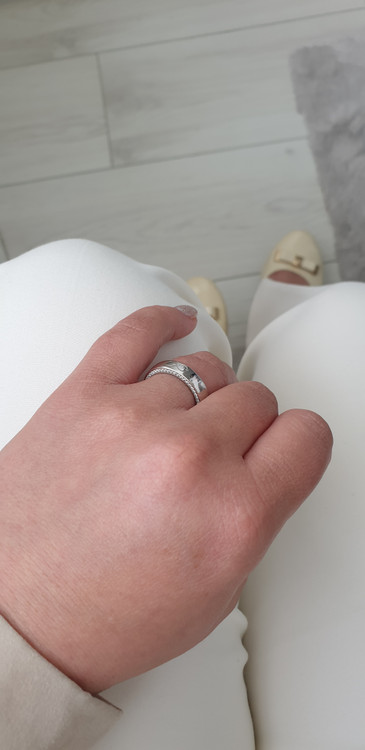 انگشتر نقره زنانه مدل رینگ داخل نگین