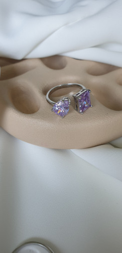 انگشتر با سنگ آمیتیست