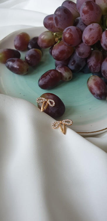 گوشواره پاپیون