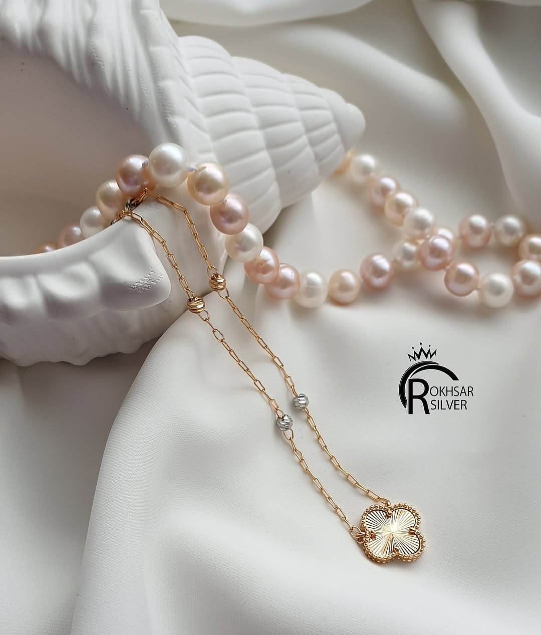 گردنبند ونکلیف