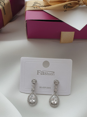 کوشواره جواهری سبک نقره و طلا