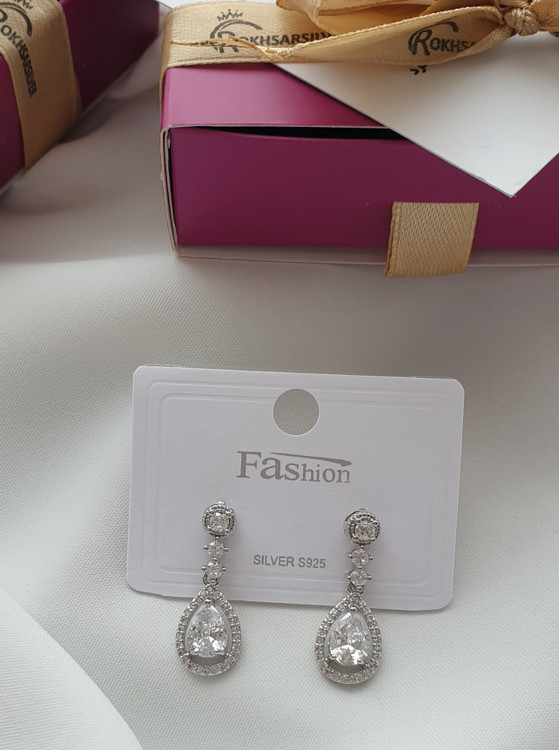 کوشواره جواهری سبک نقره و طلا