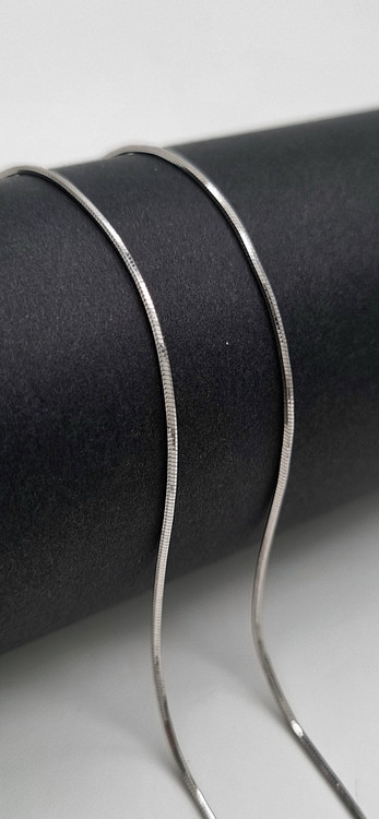 زنجیر نقره ماری