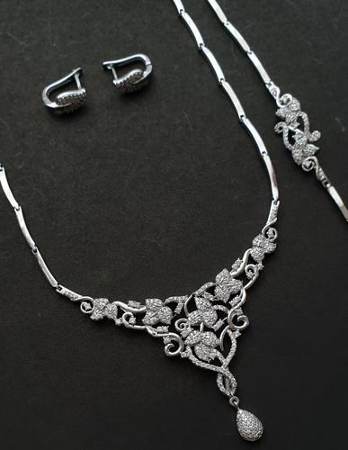 سرویس زنانه جواهری ژوپینگ طرح طلا