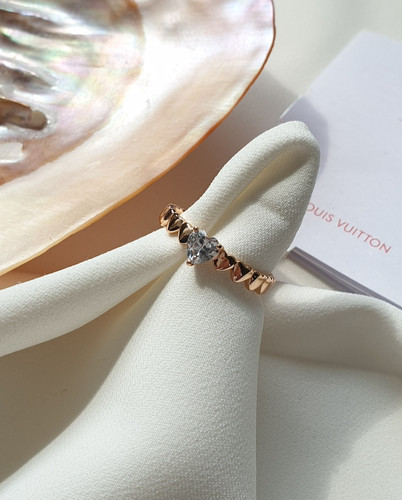 انگشتر قلب تکنگین