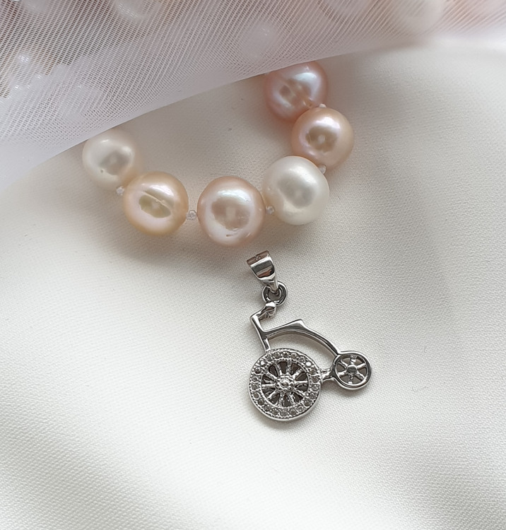 پلاک نقره ظریف بچگانه