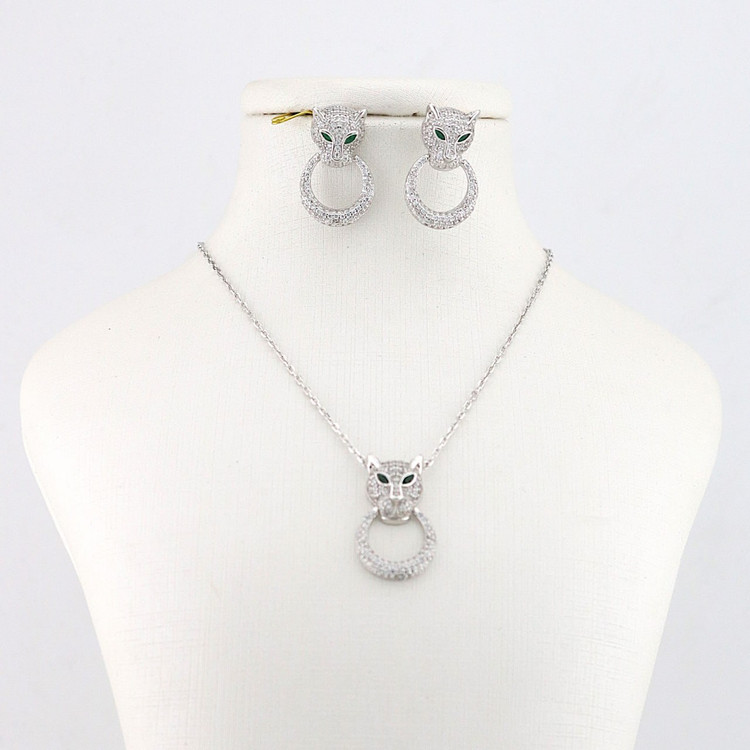 نیمست یوز کارتیر نقره