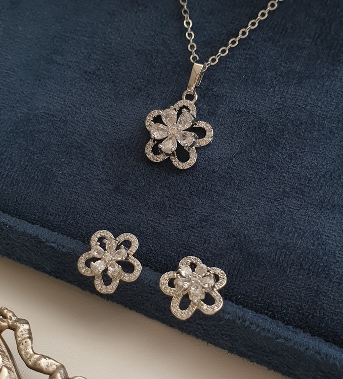 نیم ست دخترانه