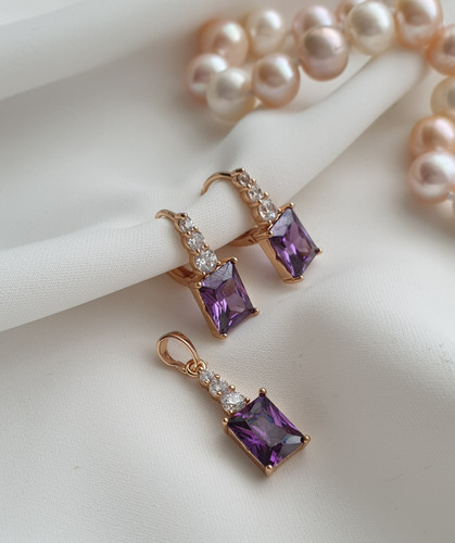 نیمست با سنگ بنفش