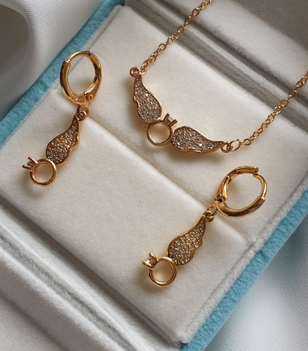 نیمست دوستی و عشق