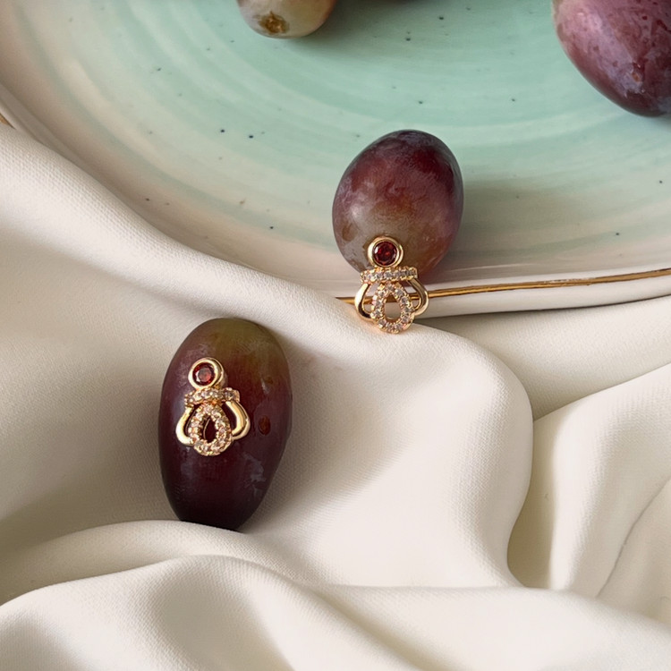 گوشواره مخصوص سوراخ دوم