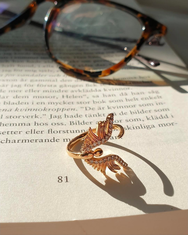 انگشتر فرشته طرح طلا و فری سایز