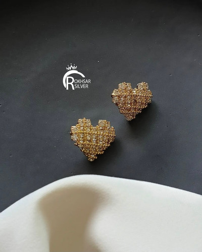 گوشواره قلب طلایی با نگین های اتریشی