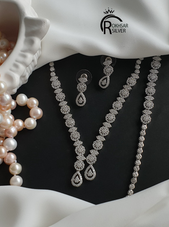 سرویس جواهری و مجلسی مدل هفت و اشک