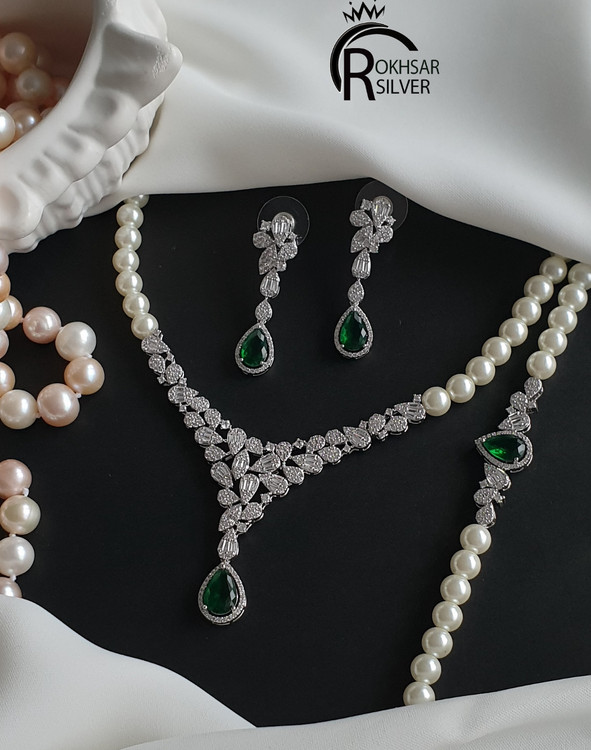 سرویس جواهری و لوکس زنانه