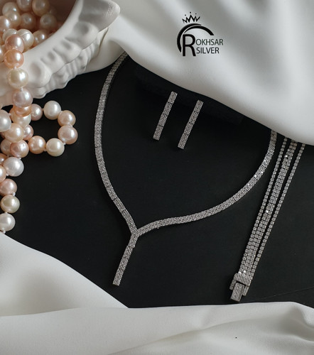 سرویس تنیسی نقره