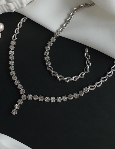 سرویس زنانه تراش