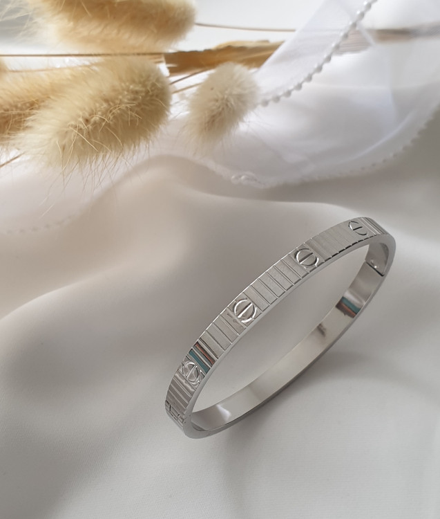 بنگل دخترانه کارتیر