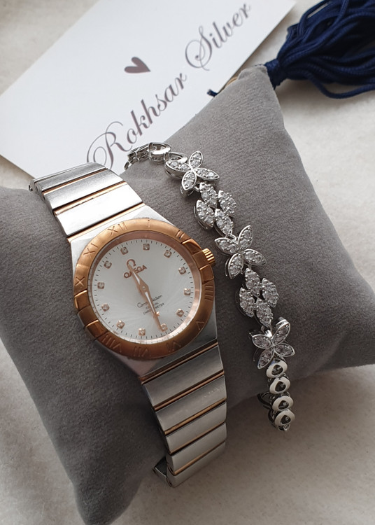 دستبند زنانه سفید طرح جواهر