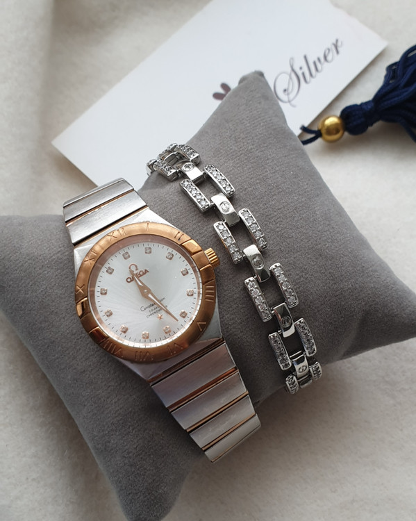 دستبند مدل کارتی زنانه