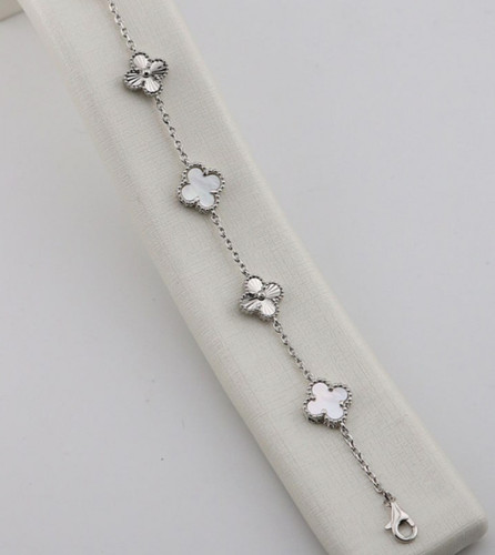 دستبند ونکلیف طرح طلا