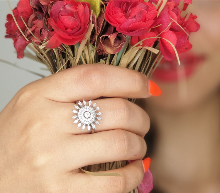 انگشتر مجلسی زنانه