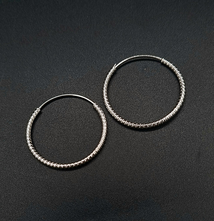 گوشواره حلقه نقره برای گوش حساس