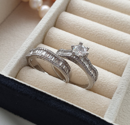 حلقه و پشت حلقه جواهری عروس