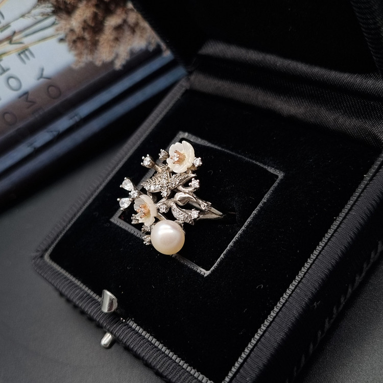 انگشتر نقره