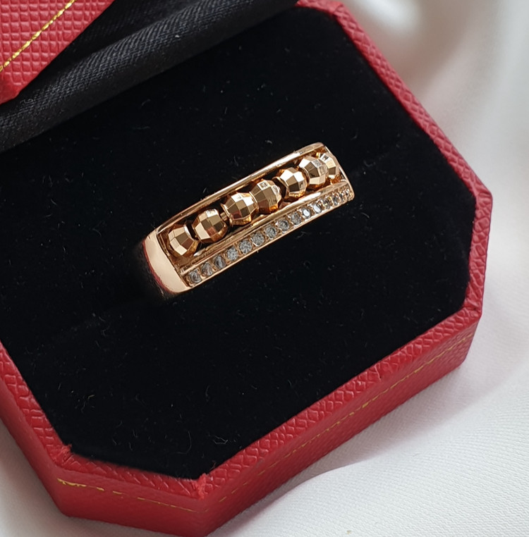 انگشتر زنانه ژوپینگ مدل گوی البرناردو با آبکاری طلا کد RS_1550