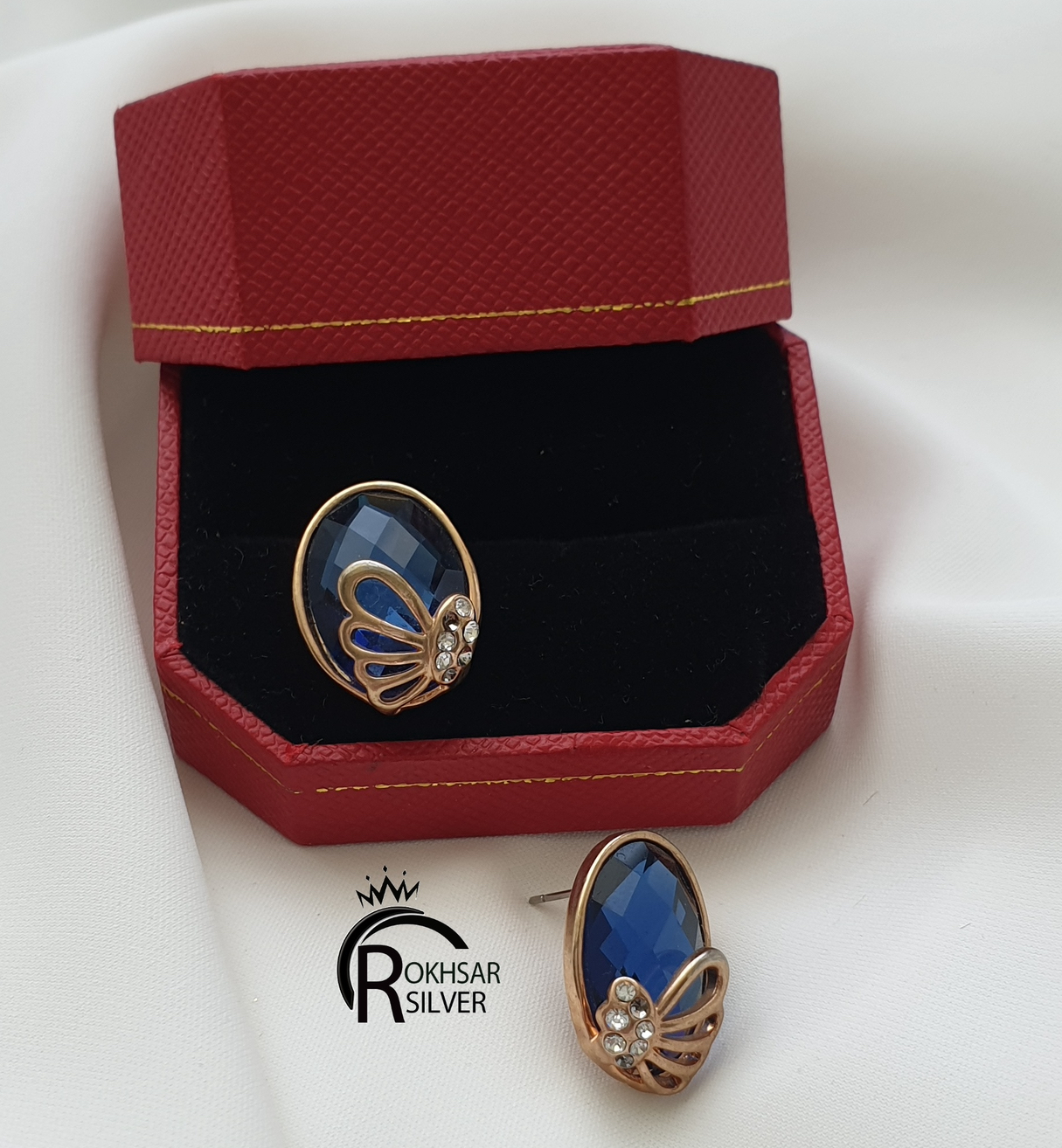گوشواره میخی یاقوت کبود