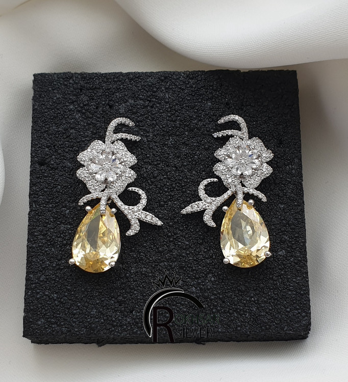 گوشواره جواهری خاص