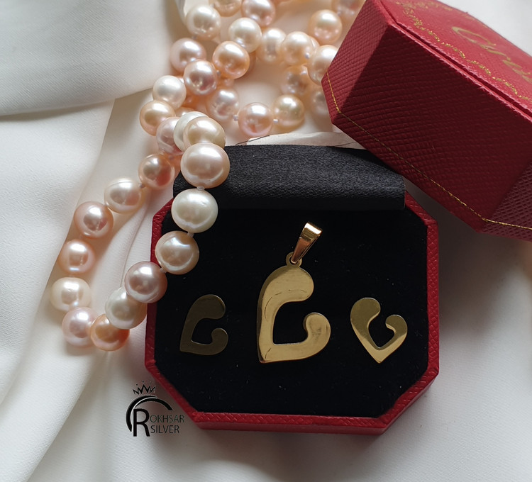نیمست طلایی ساده و طرح طلا