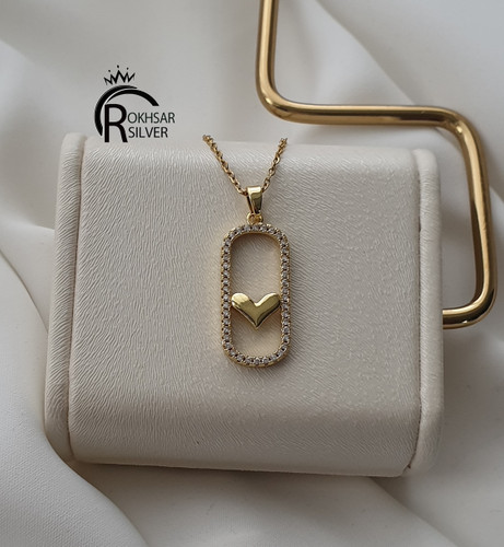 گردنبند استیل زنانه مدل قاب مستطیلی و قلب آئیینه ای کد RS_2079