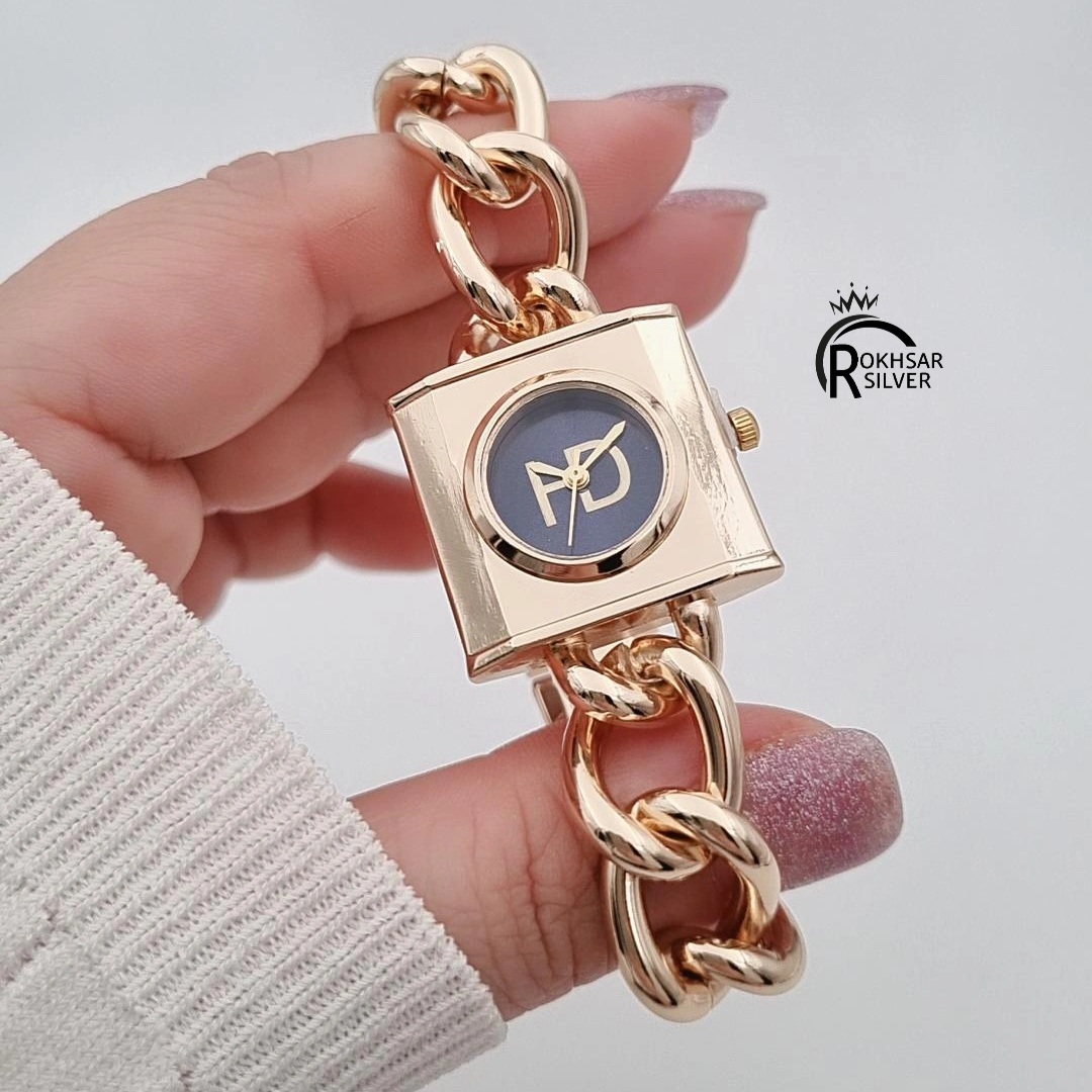 ساعت صفحه مربعی