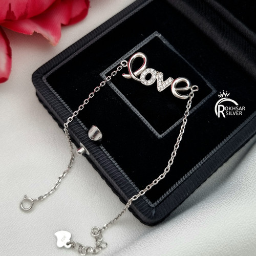 دستبند نقره زنانه 925 مدل love کدRS-2203