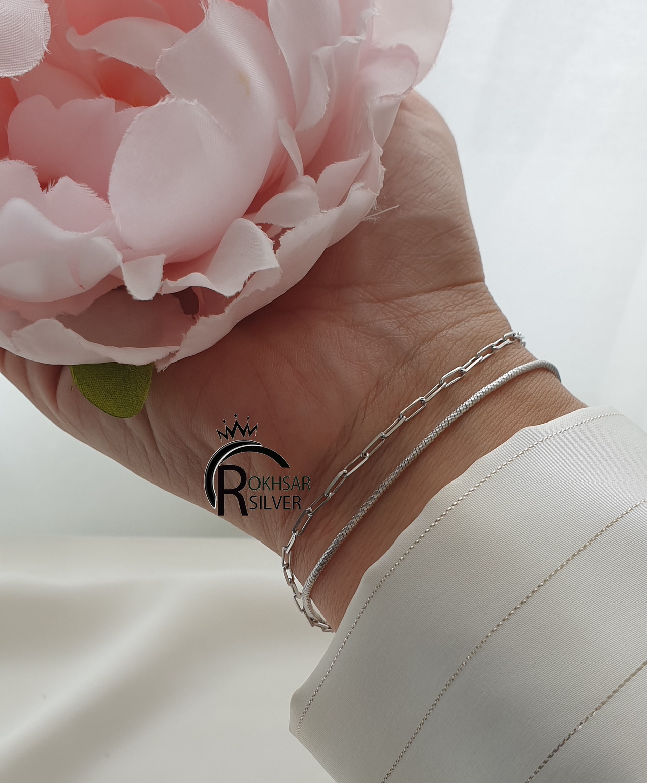 دستبند دو زنجیره نقره زنانه مدل مینیمال هرینگبون و کارتیر کد RS_2401 